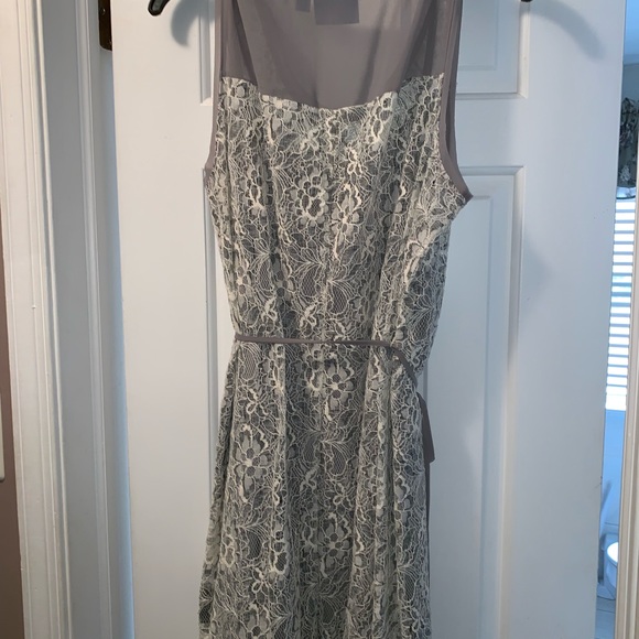 Dress - Picture 4 of 4